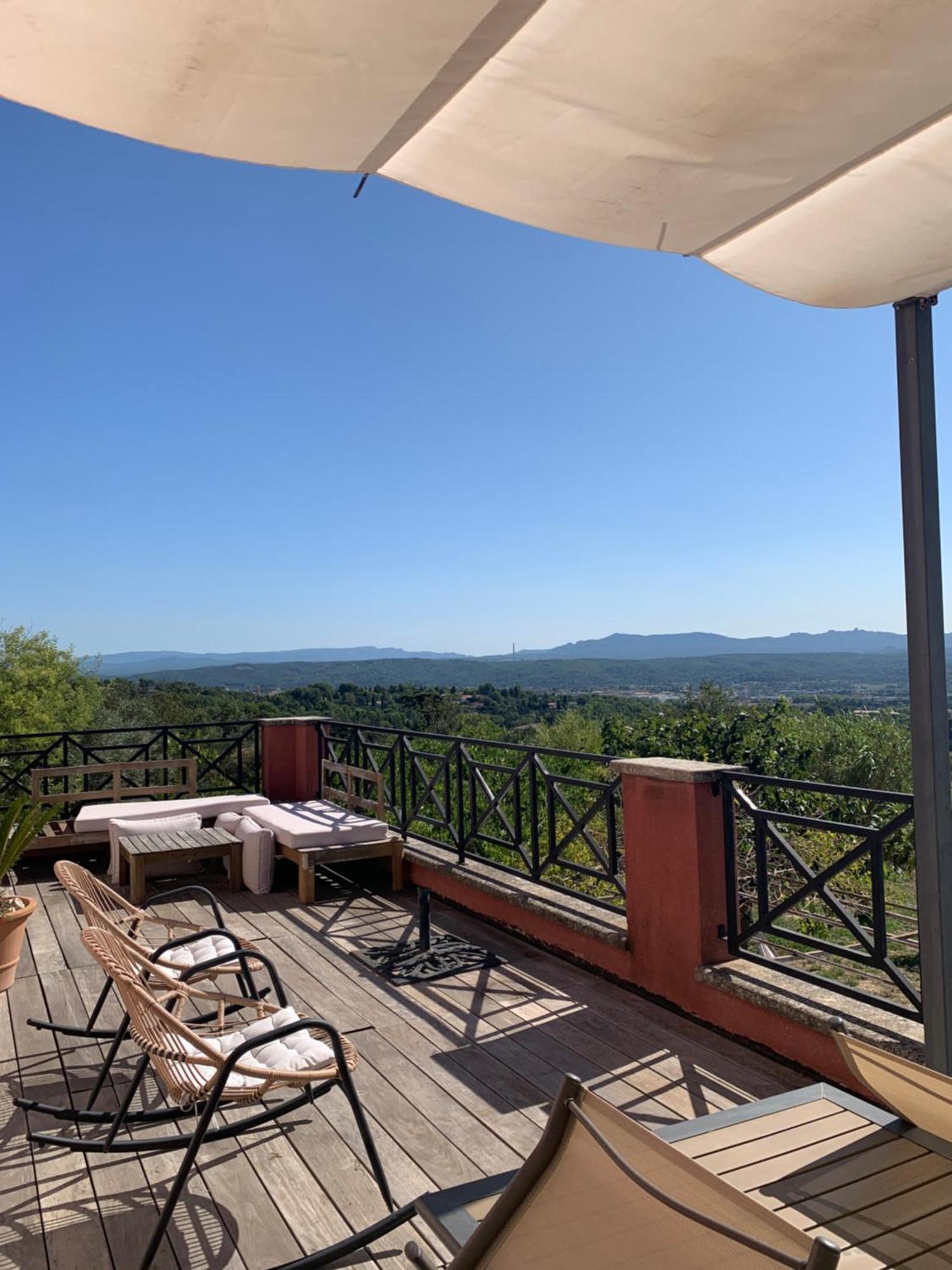 Appartement Entier Vue Sur Aix Екс ан Прованс Екстериор снимка